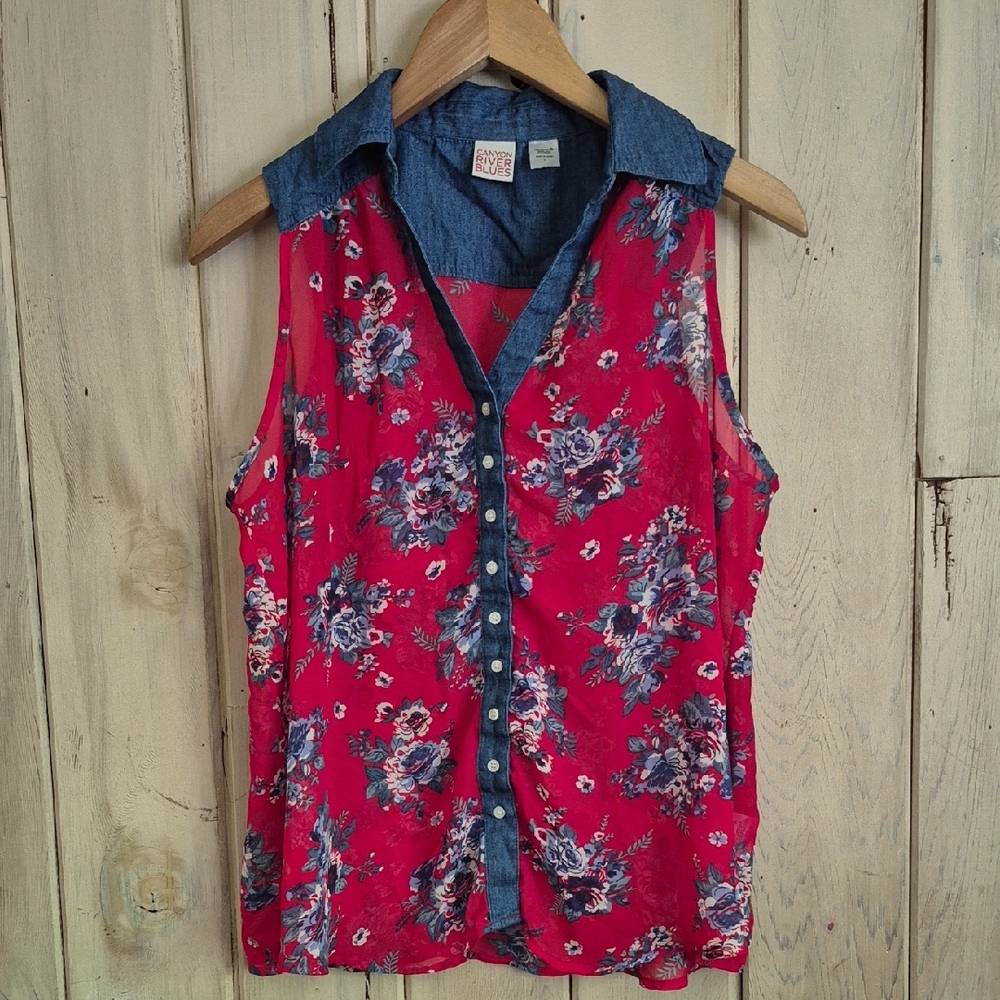 Canyon River Blues Red and Blue Buttoned Sleeveless Polo